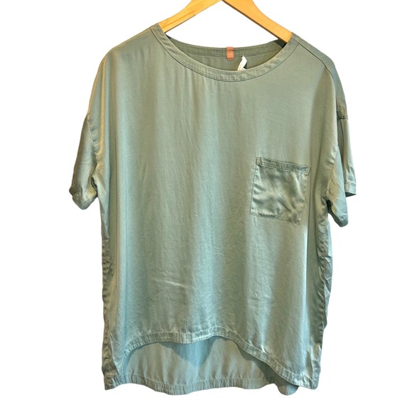 lunya Other - Lunya Green Silk Oversized Pocket Tee Sleep Shirt - size XS/S